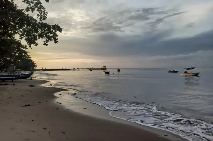 Pantai di Balikpapan, Destinasi Wisata Bahari dengan Laut Biru dan Pemandangan Mempesona