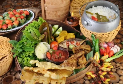 Wisata Kuliner di Bandung yang Menawarkan Hidangan Khas dengan Rasa Otentik dan Enak