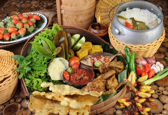 Wisata Kuliner di Bandung yang Menawarkan Hidangan Khas dengan Rasa Otentik dan Enak